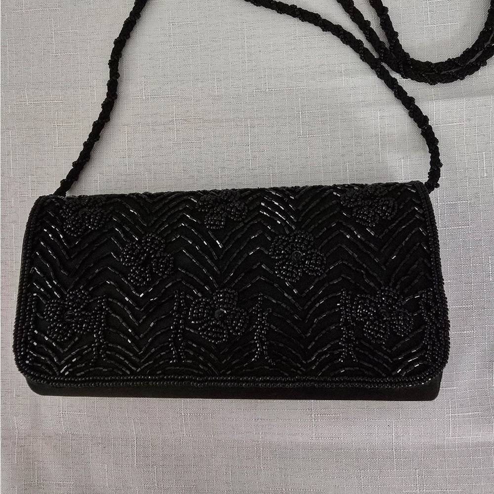 Elegant Black Beaded Clutch